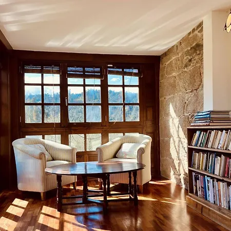 Prioral Countryside Vila *