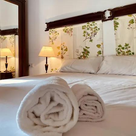 Prioral Countryside Mino